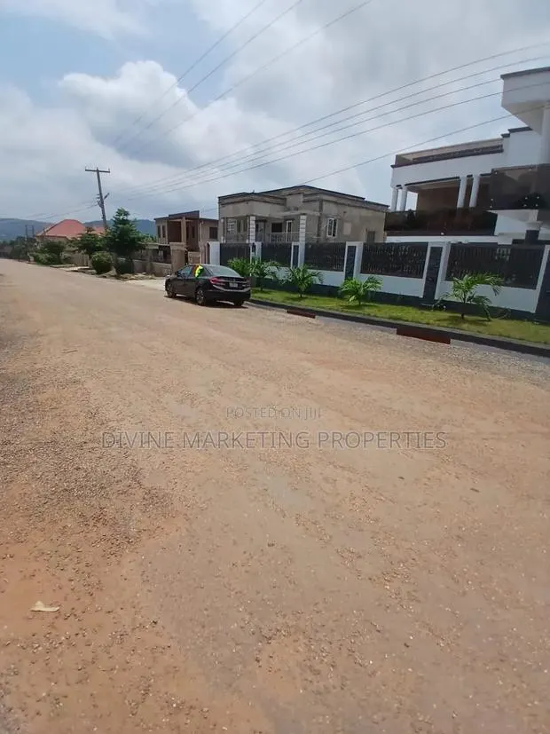 Plot on Tarred Road Near Main Roundabout, Dansoman, Accra · Photo 1