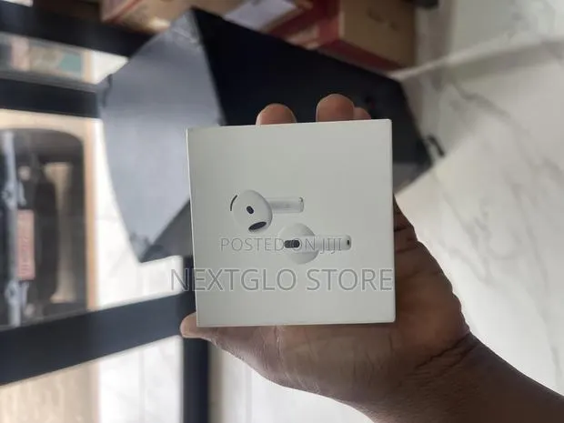Airpod 4 With Active Noise Cancellation · Photo 1