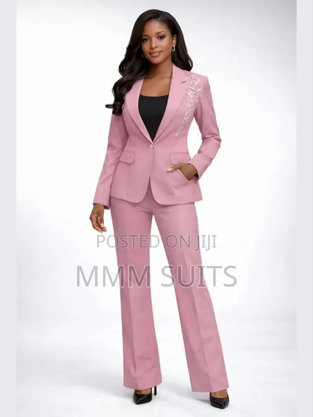 Quality 2-piece Ladies' Trousers Suit With Stone Design In Pink · Photo 1