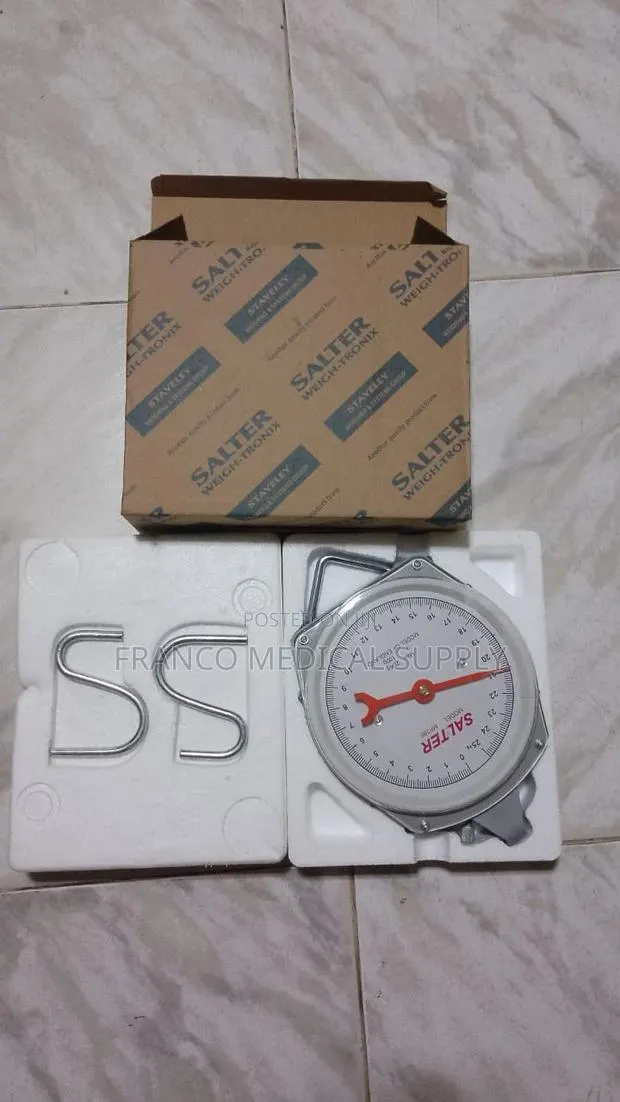 Baby Hanging Scale (Plastic ) · Photo 1