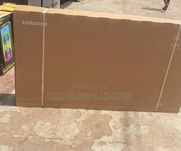 Samsung Q7f Qled 65 Inch Tv With Sleek Design · Photo 1