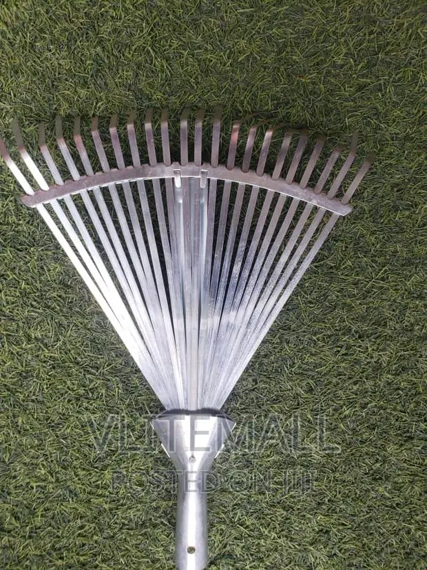 Beautiful Garden Rake · Photo 1