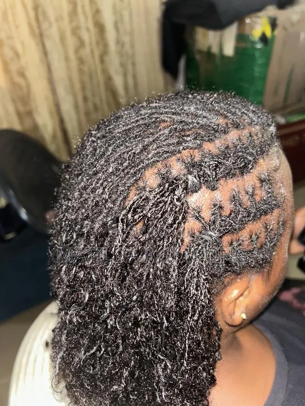 Locs Service · Photo 3