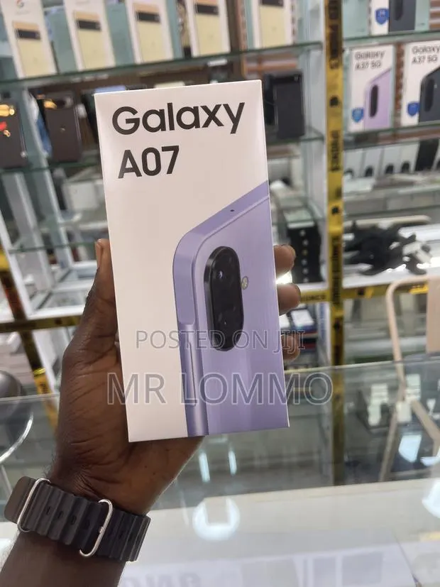 New Samsung Galaxy A07 128 GB Purple · Photo 1
