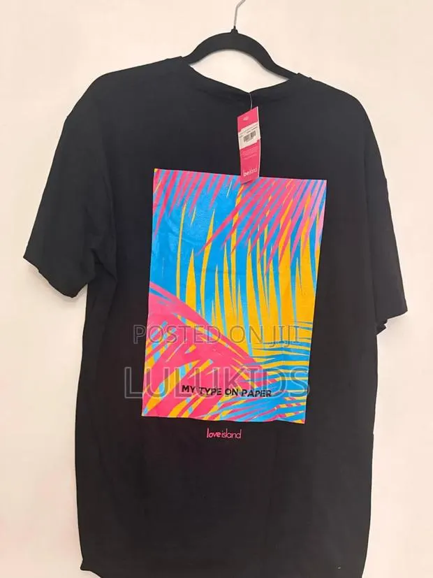 Unisex Shirt · Photo 1