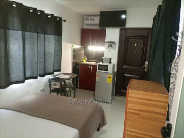 Beautifully Furnished Studio Apartment at Spintex · Photo 1