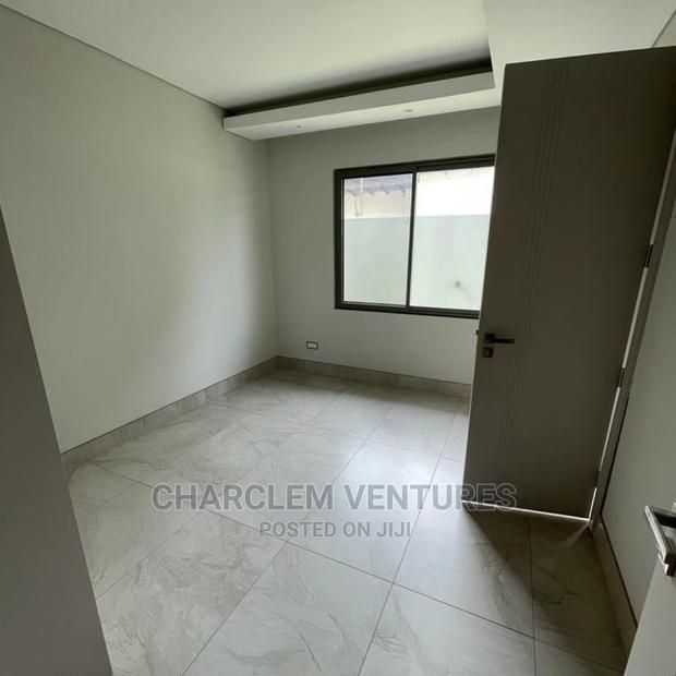 2bdrm Apartment in Labone for Sale · Photo 3