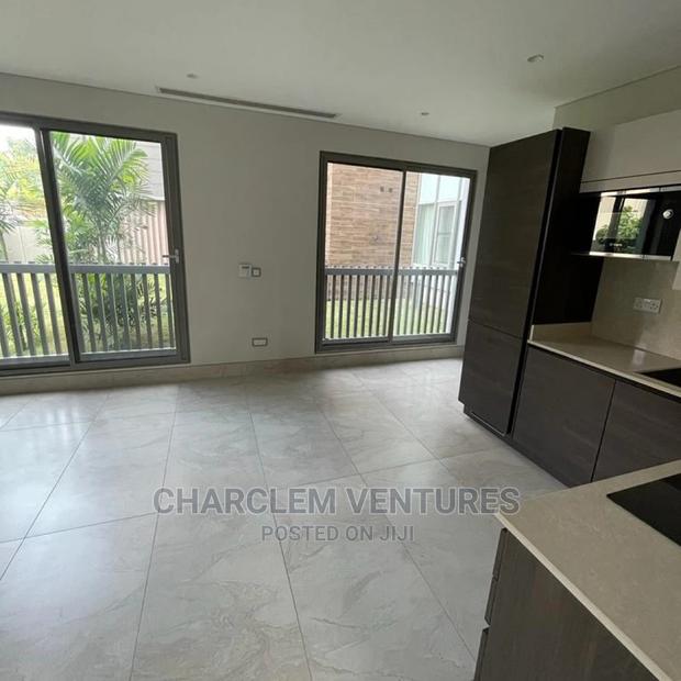 2bdrm Apartment in Labone for Sale · Photo 6