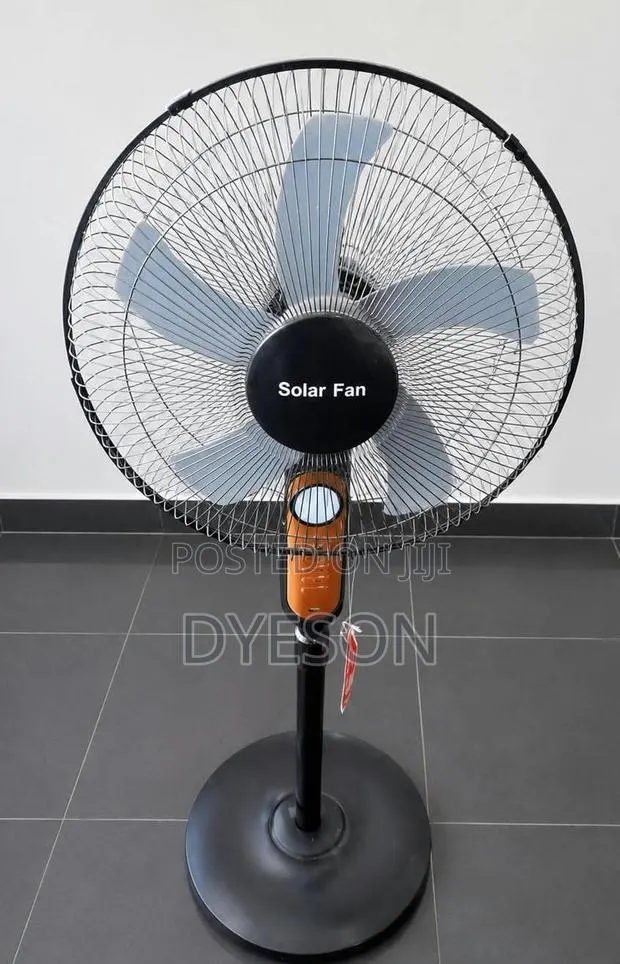 238f Solar Fan · Photo 1