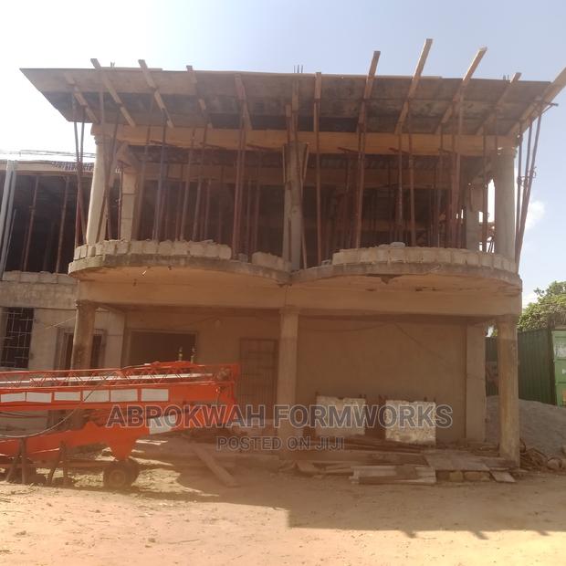 Decking Formwork/Steel Decking/Flow/Woods/Slabs/Props/Bamboo · Photo 3