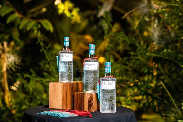 The Botanist Dry Gin · Photo 4