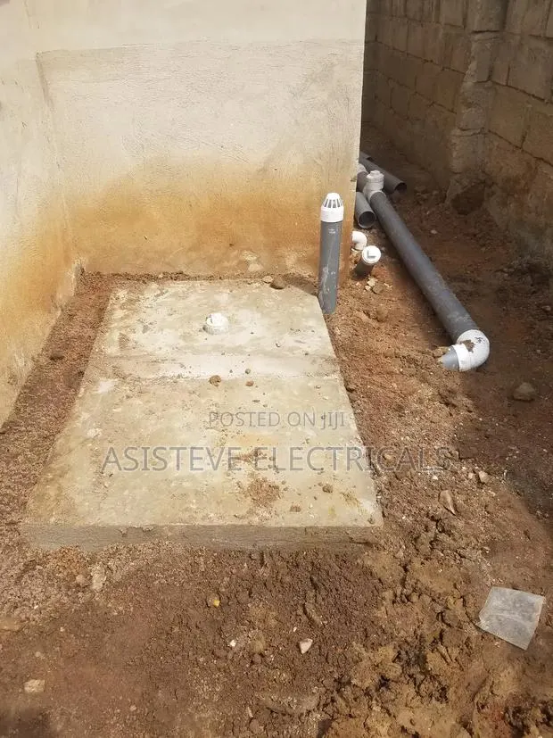 Biodigester Toilet · Photo 1