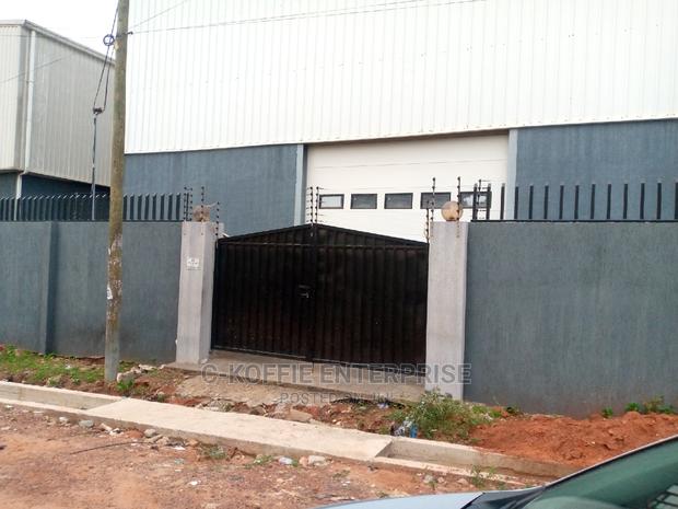 5000 Sqm Warehouse at Free Zone · Photo 3