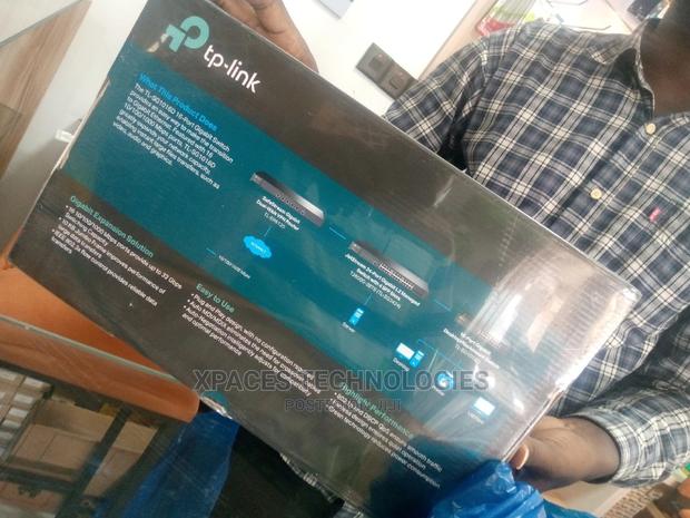 Tp Link 16port Gigabits Desktop/Rackmount Switch, Tl-Sg1016d · Photo 2