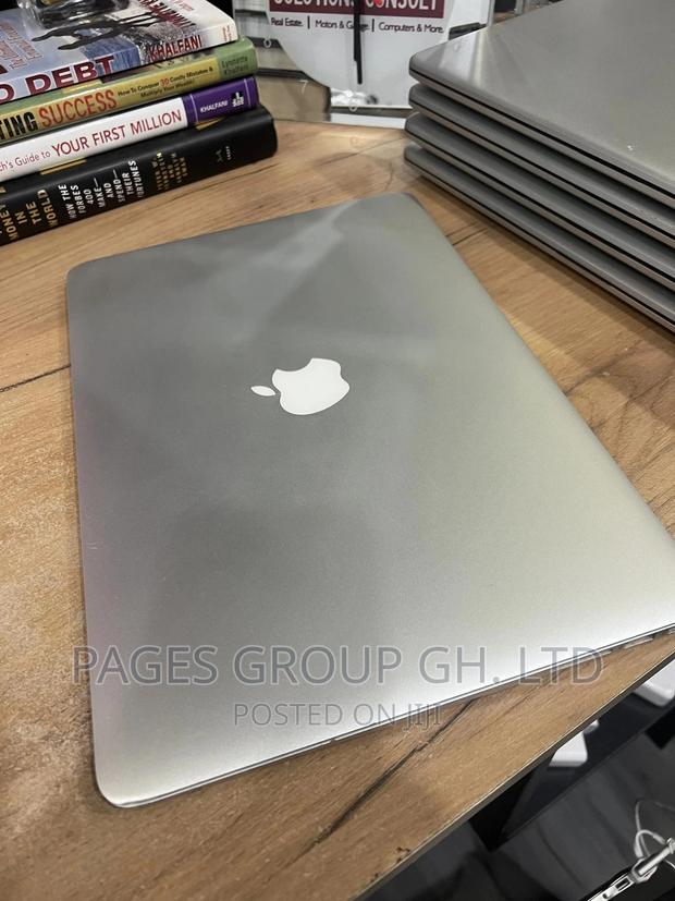 Laptop Apple MacBook Air 2015 8GB Intel Core I5 SSD 256GB · Photo 5