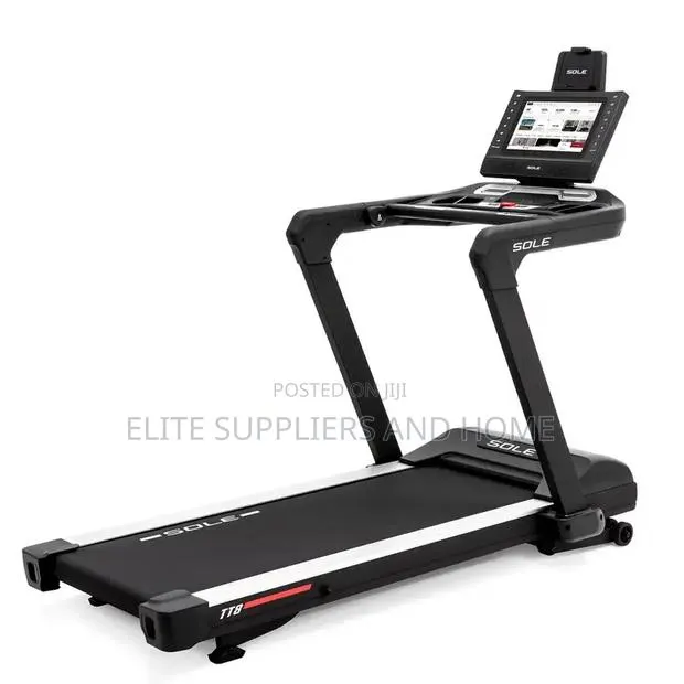 Commercial Treadmill · Photo 1