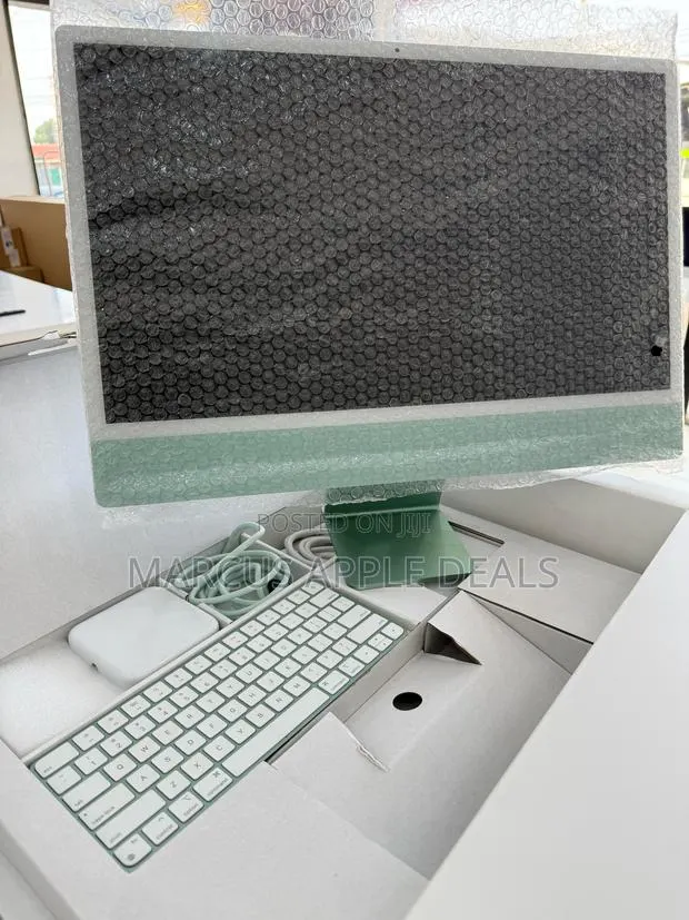 New Desktop Computer Apple iMac M1 8GB Apple M1 SSD 256GB · Photo 1