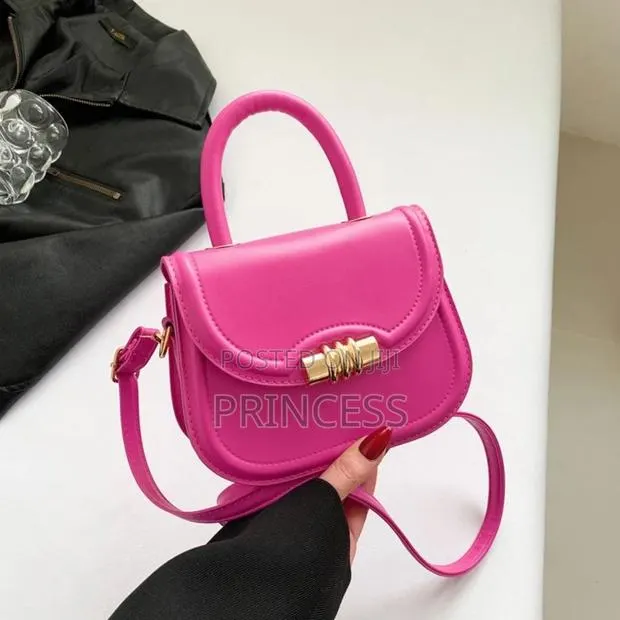 Ladies Bags · Photo 1