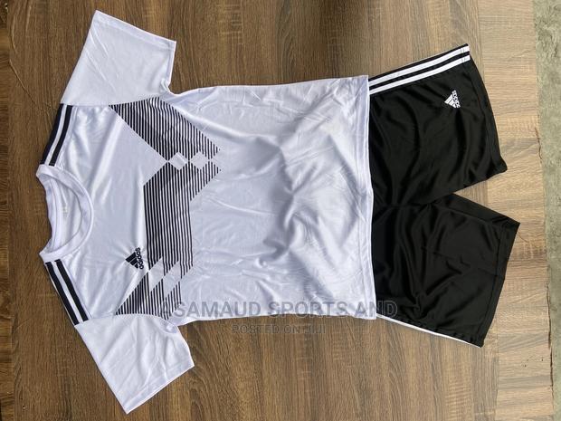 Set of JERSEY’S for Cooperate Use at Cool Price · Photo 3