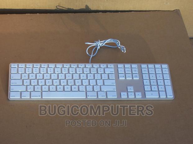 Apple Keyboard · Photo 1