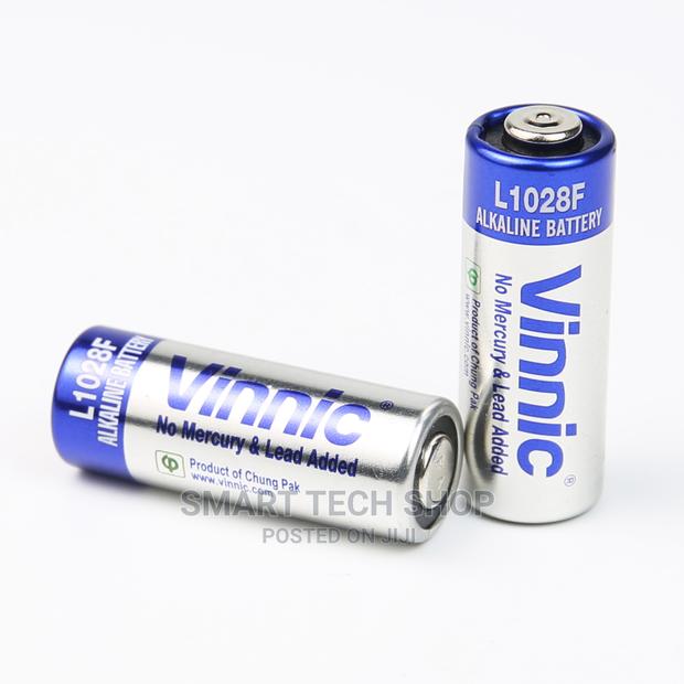 Vinnic L1028 Alkaline 12v 23amps Battery for Alarms, Bells · Photo 1