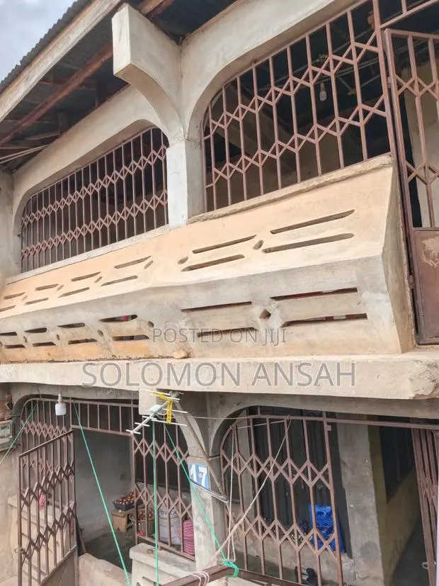 6bdrm House in Free Will Agency, Kumasi Metropolitan for sale · Photo 1