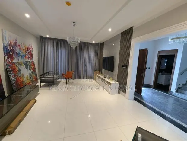 Furnished 5bdrm House in Airport West for rent · Photo 4
