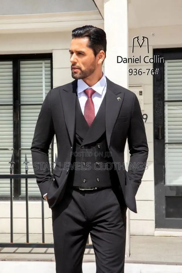 Promo Best Graduation Suits Available for Men · Photo 1