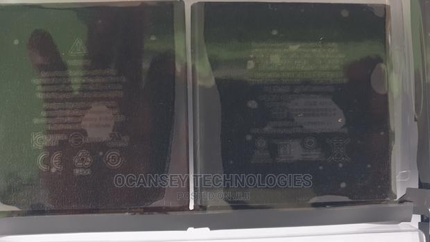 Original Apple Battery A2113/A2141 for 16 Inch 2019/2020 · Photo 6