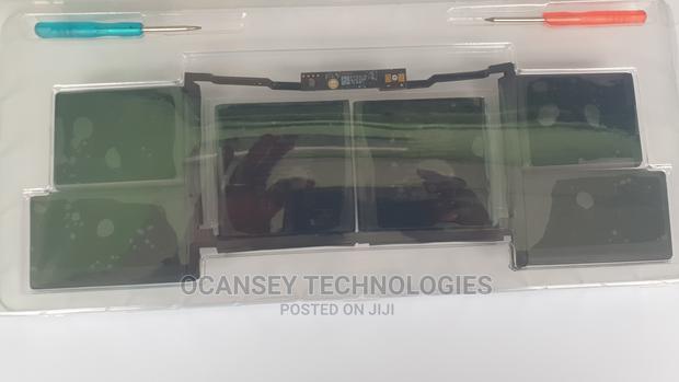 Original Apple Battery A2113/A2141 for 16 Inch 2019/2020 · Photo 1