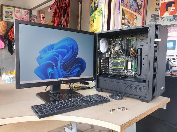 New Gigabyte GA-H110MSTX-HD3-ZK 16GB Intel Core I7 SSD 256GB · Photo 3