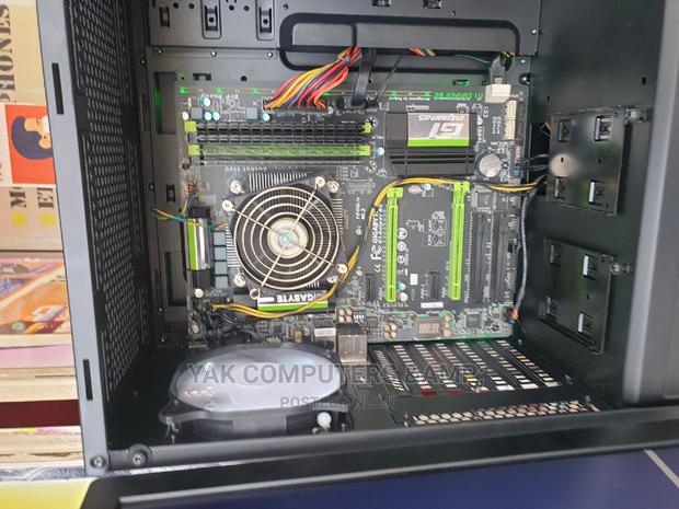 New Gigabyte GA-H110MSTX-HD3-ZK 16GB Intel Core I7 SSD 256GB · Photo 1