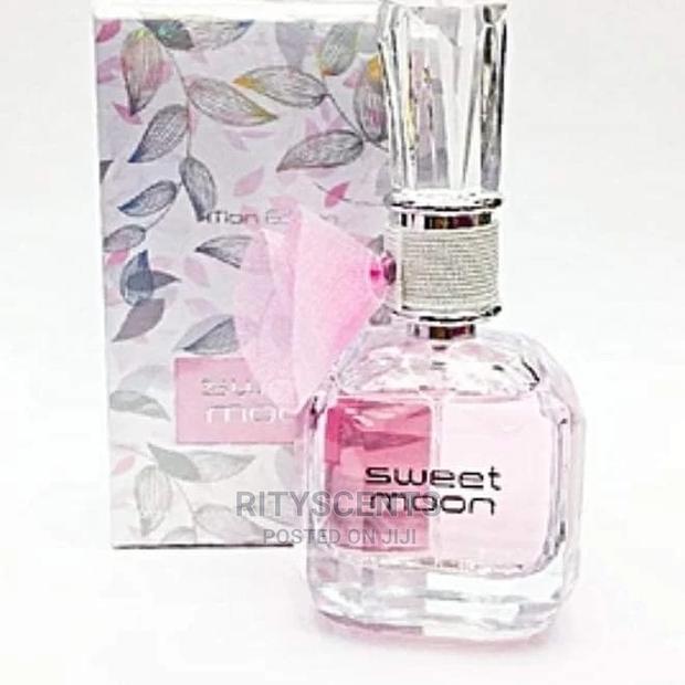 Sweet Moon Perfume · Photo 2