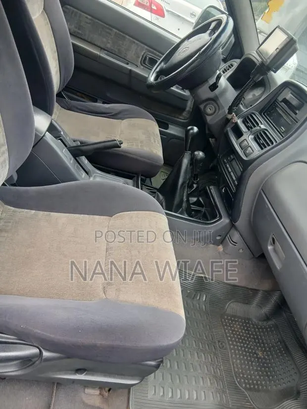 Nissan Pick-Up 2007 Brown · Photo 1
