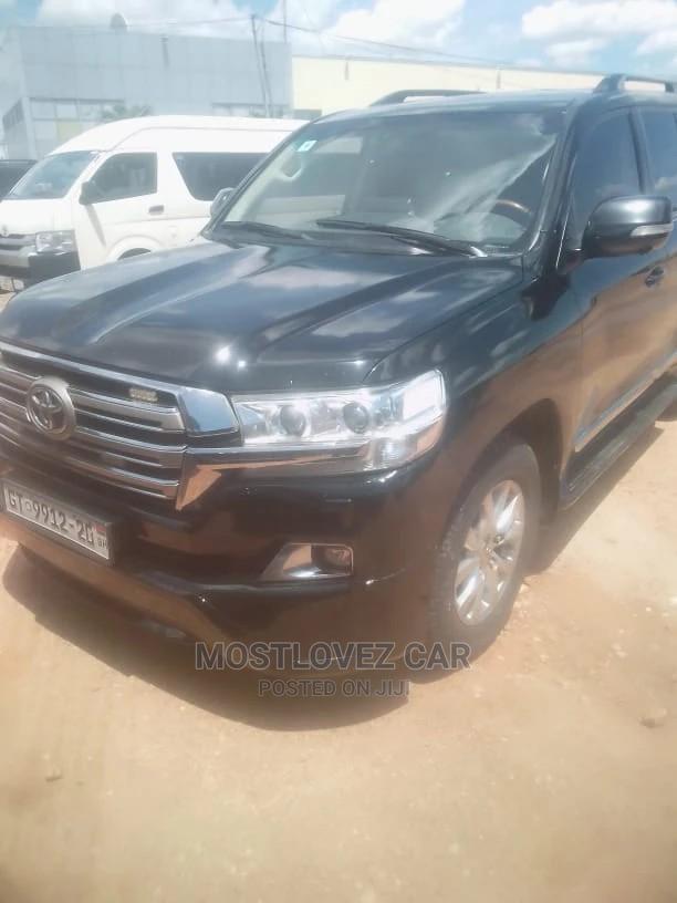 Car Hire in Ghana. Rent a Landcruisers for Airport Pickup · Photo 2