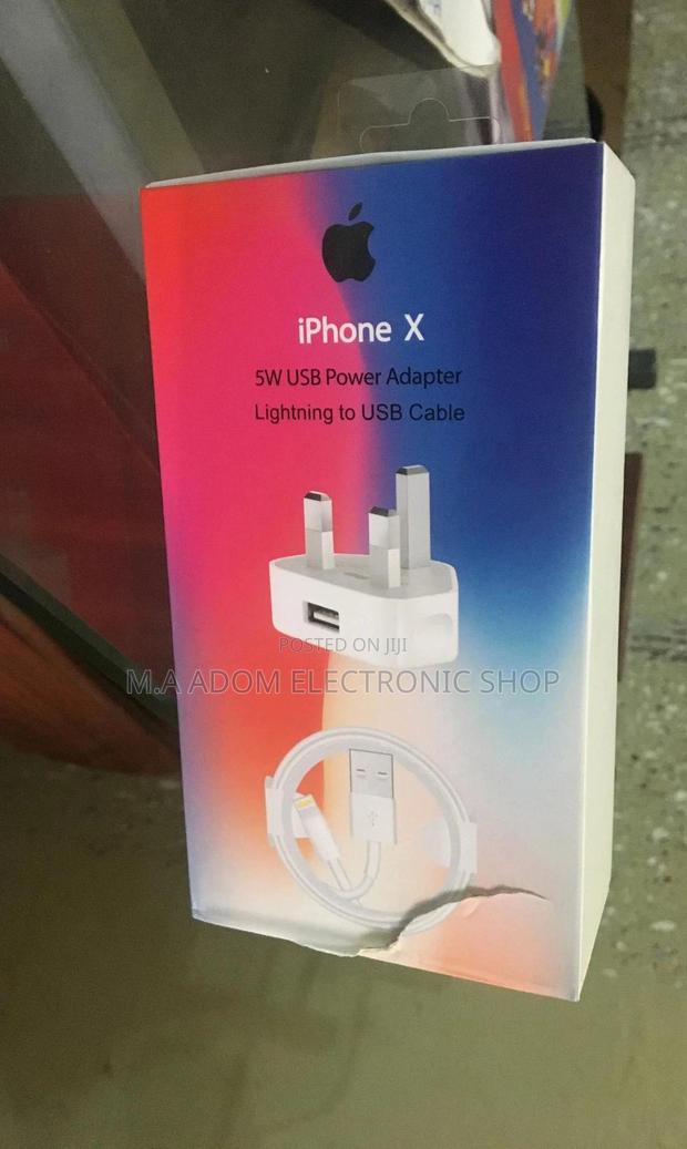 Original iPhone Charger · Photo 1