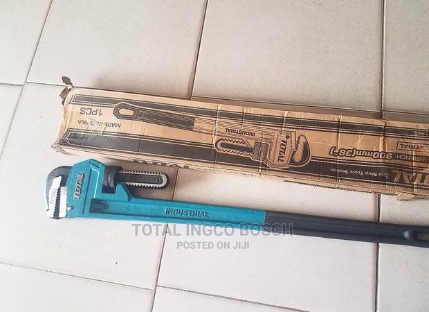 36" Total Industrial Pipe Wrench 900mm · Photo 3