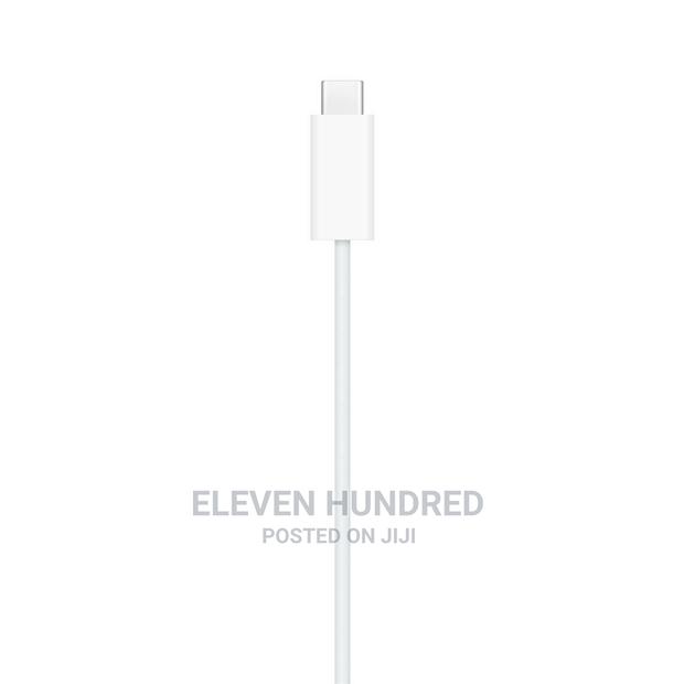 Genuine Apple Watch Magnetic Fast Charger to Usb-C Cable · Photo 3