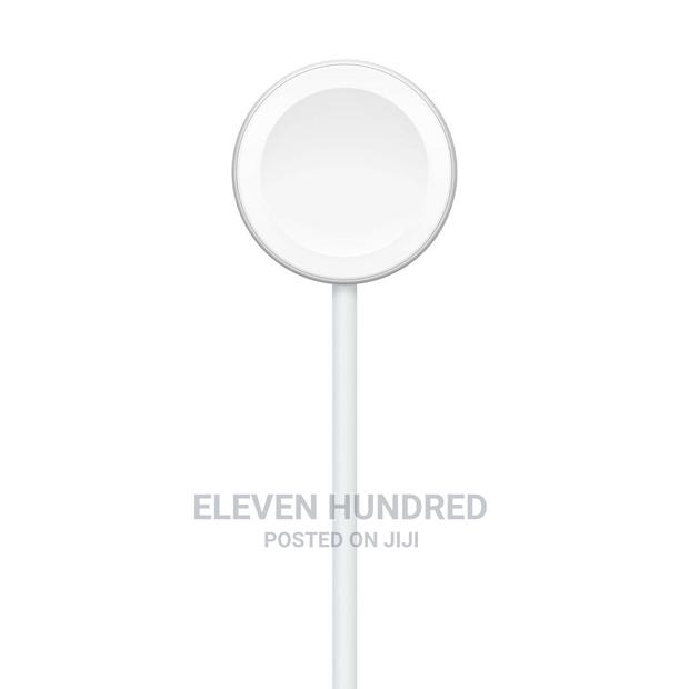 Genuine Apple Watch Magnetic Fast Charger to Usb-C Cable · Photo 2
