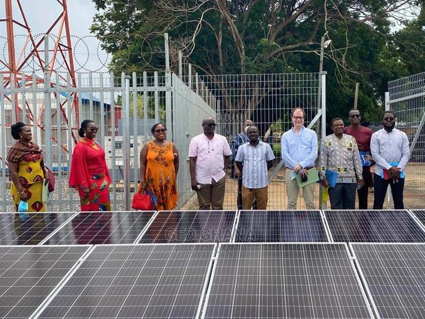 270W Solar Panels For Sale · Photo 2
