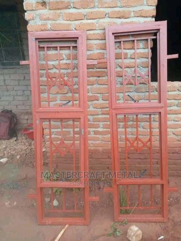 Bulgarproof With Inbuilt Glass Window Frame · Photo 2
