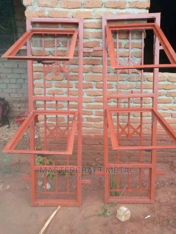 Bulgarproof With Inbuilt Glass Window Frame · Photo 1