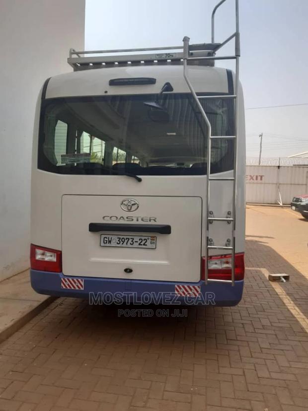 Car Rentals Buses for Rent for Trips Tours Funeral in Ghana · Photo 1