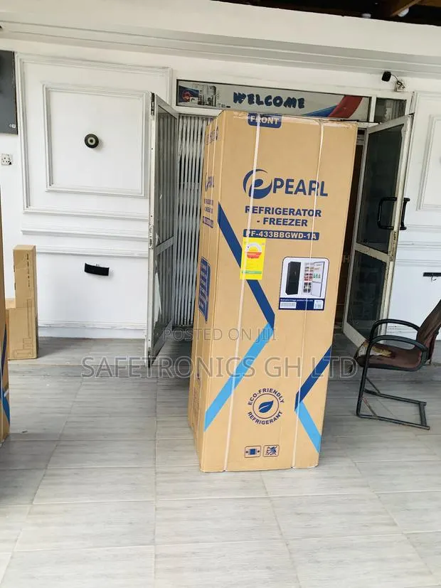 Essential Pearl 2door Fridge Pf-433bbgwd-1a · Photo 1