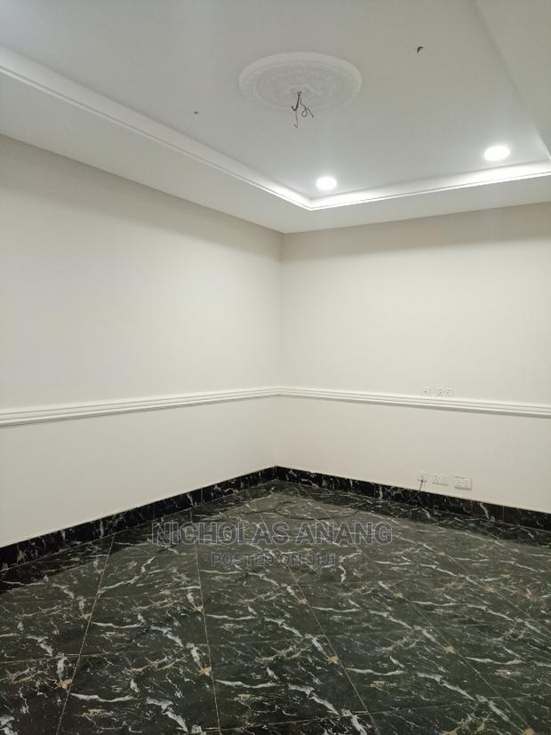 2bdrm Apartment in The Dorns Properties, New Town for rent · Photo 7