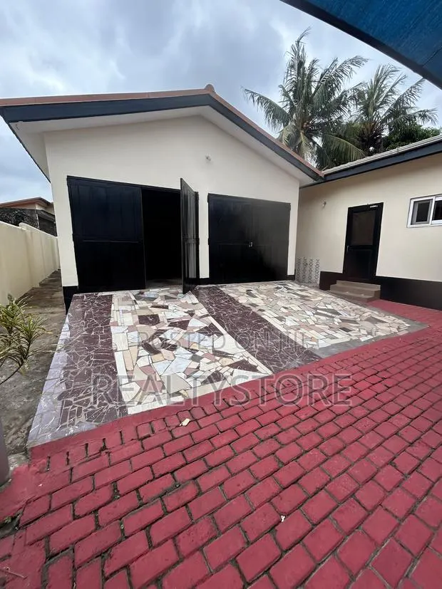 3bdrm House in Cozy Home, Accra Metropolitan for rent · Photo 1