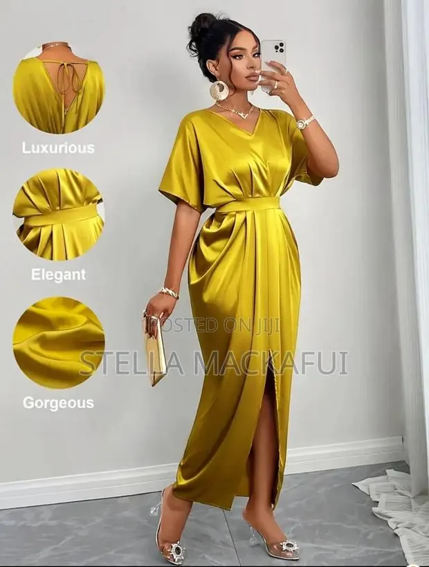 Beautiful Ladies Dress · Photo 1
