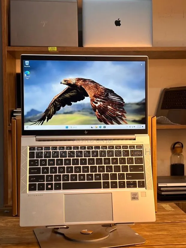 Laptop HP EliteBook 830 G7 8GB Intel Core i5 SSD 256GB · Photo 1