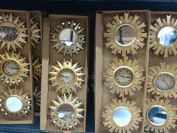 Wall Clocks · Photo 3