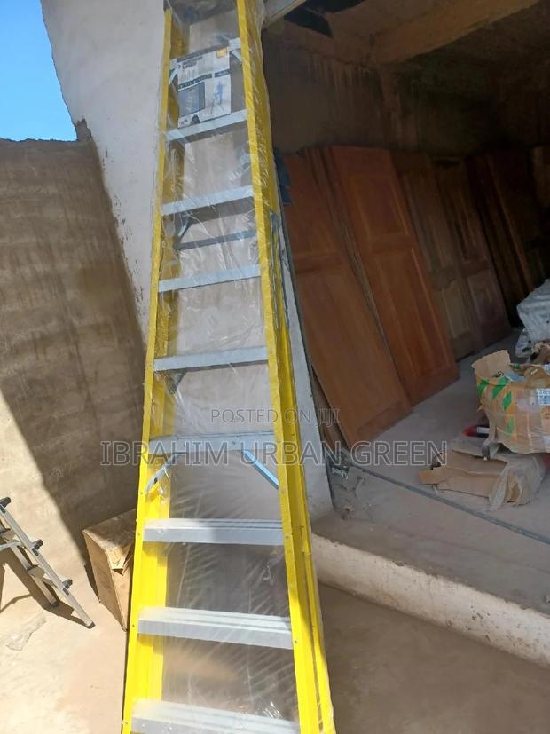 A Shape Fiberglass Ladder · Photo 1
